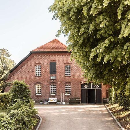 Hofgut Mollberg Hotel Wiefelstede Eksteriør billede